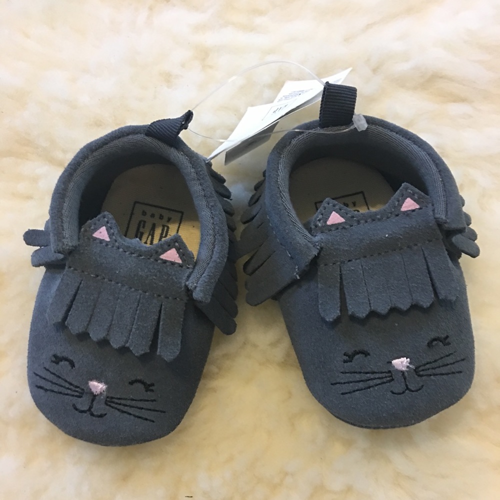 Baby Gap Suede Gray Moccasins Moccs 3-6 NWT